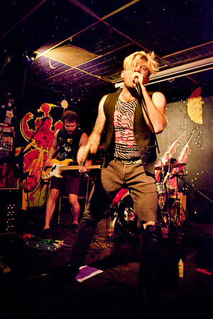 ST080112_10